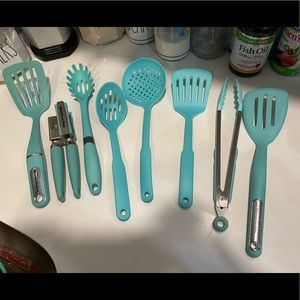 Teal Kitchen Cooking Utensils!